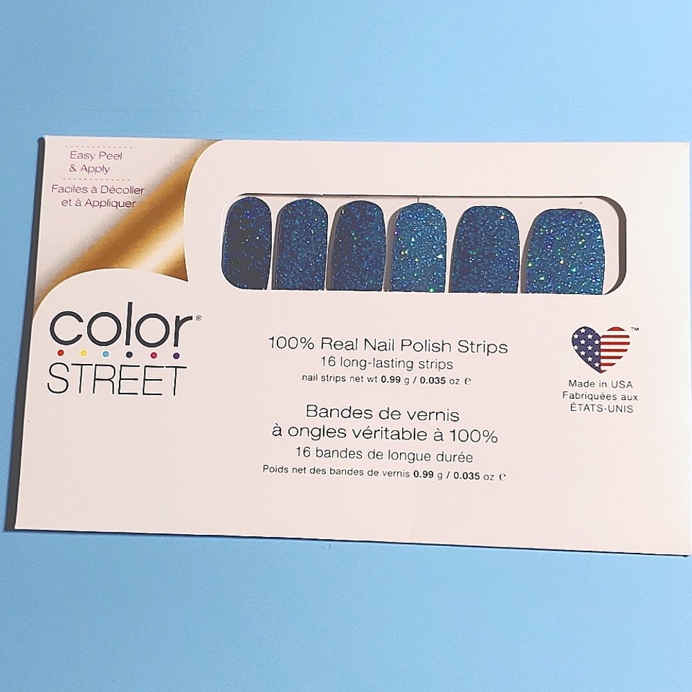 COLOR STREET NAIL POLISH "Dallas Darling" Blue